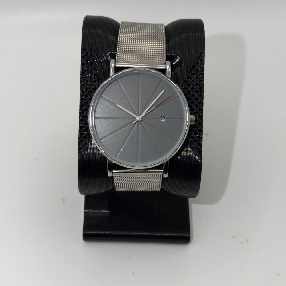 Unbranded Wrist Watch Men 38mm Gray Minimalist Mesh Band Analog